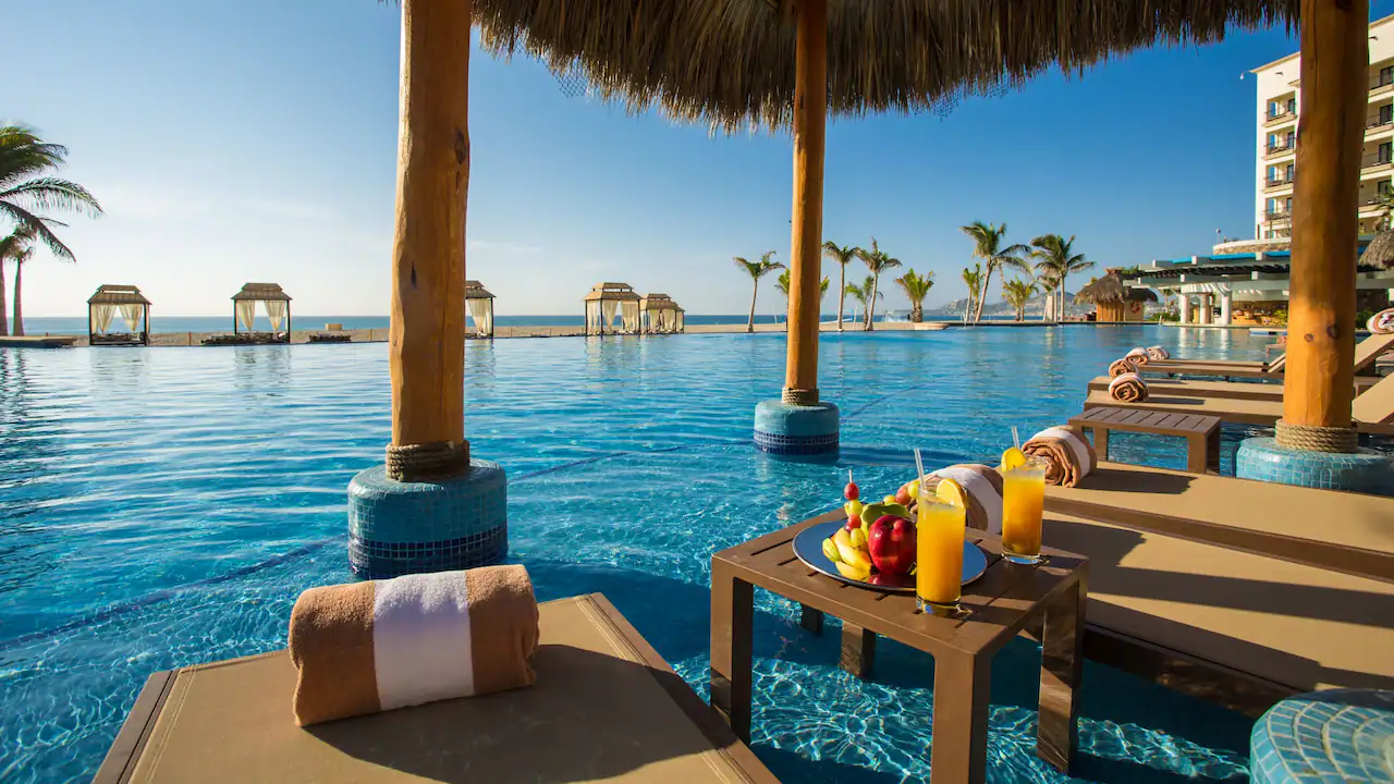 Hyatt-Ziva-Los-Cabos-P164-Drinks-by-Infinity-Pool.16x9 Hyatt-Ziva-Los-Cabos-P164-Drinks-by-Infinity-Pool.16x9